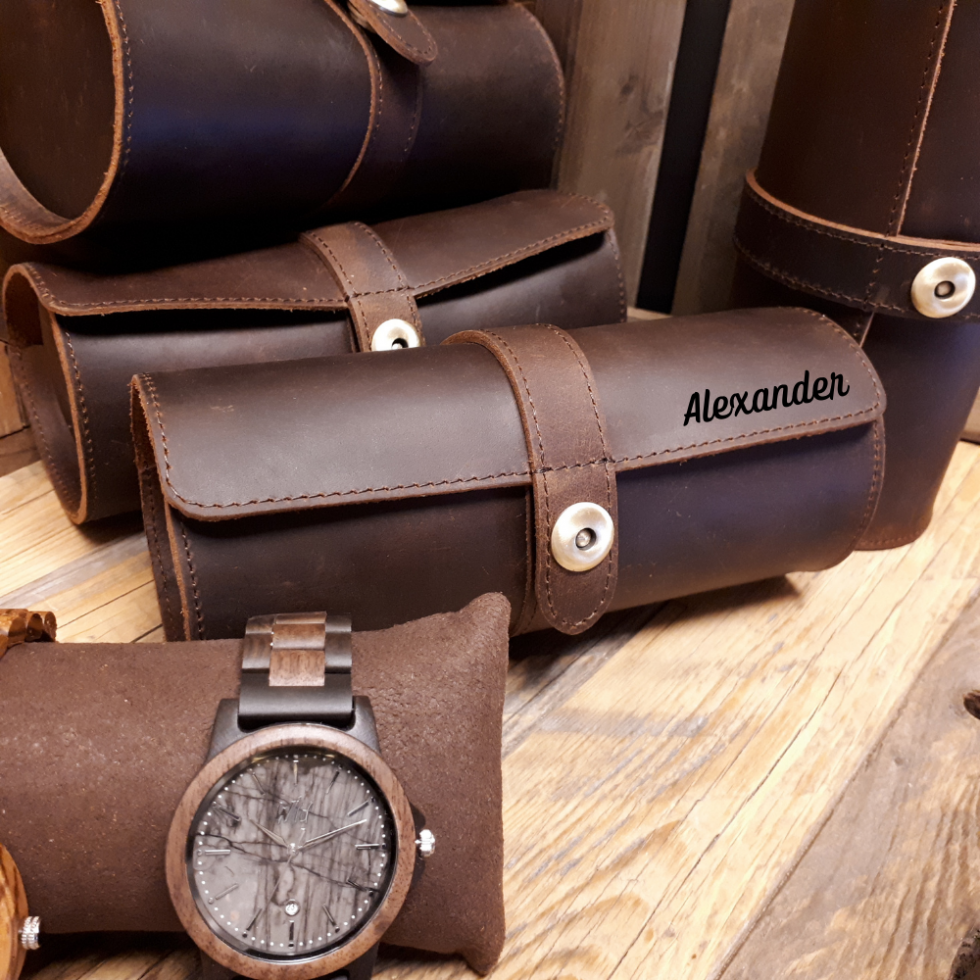 Leather watches case, Personalized Watch roll, Watch travel case